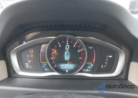 2014 Volvo Xc70 3.2 z USA, uszkodzony, nr VIN YV4940BZ3E1178460